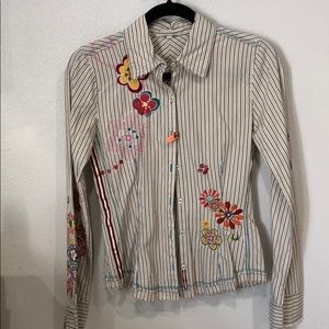 GUC Johnny Was Embroidered Shirt Size XS